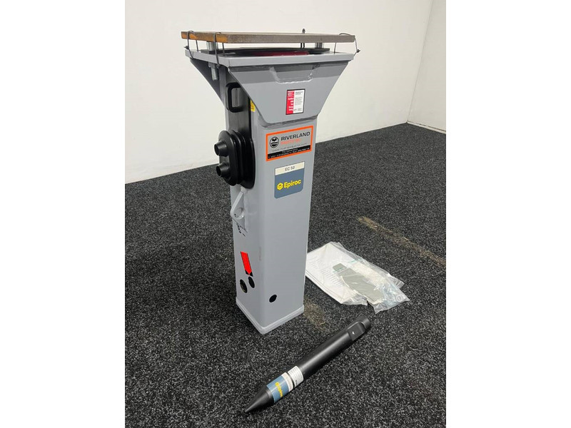 Epiroc  EC 50 T hydraulic breaker