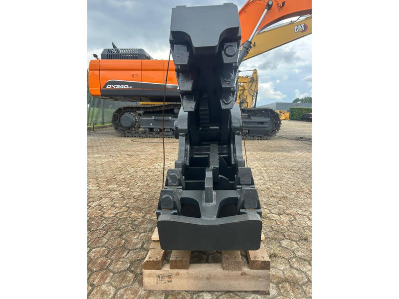Mustang  RH12 Hydraulic rotating pulverizer