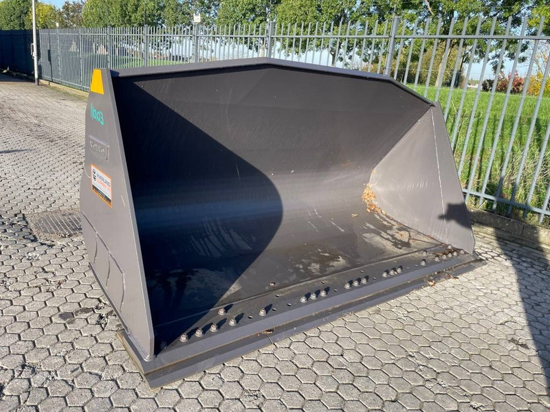 Volvo  L 120 H Bucket