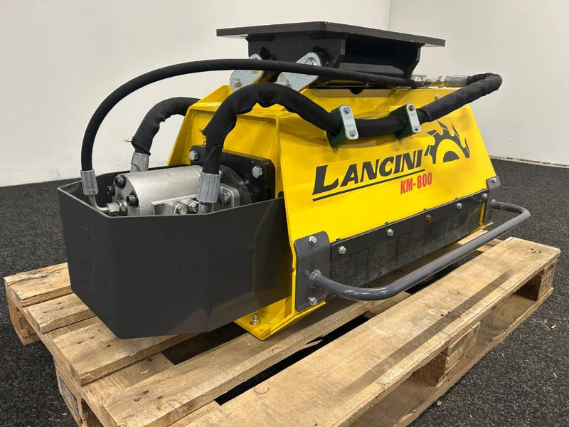 Lancini  KM-800